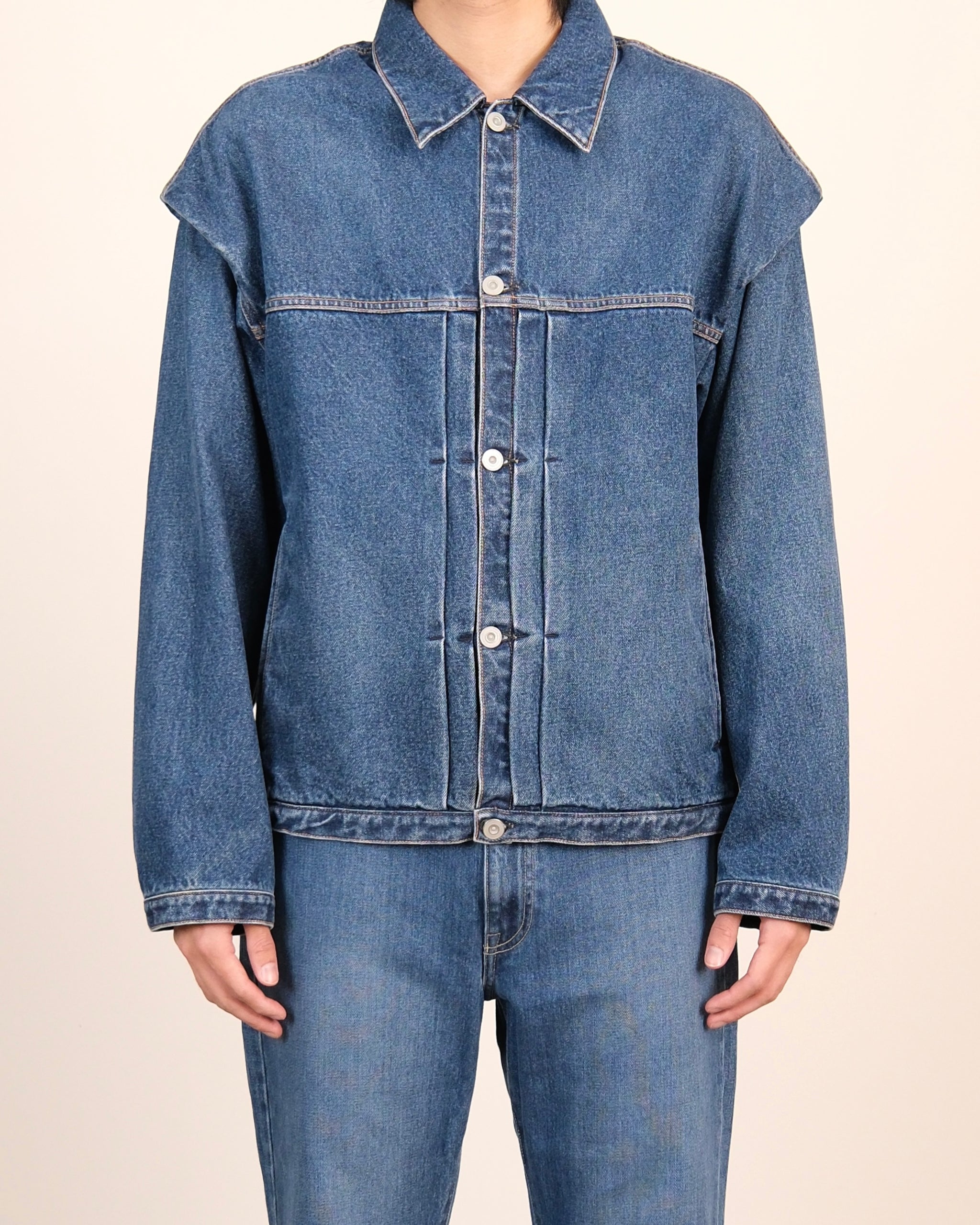 KURO Clothing & Accessories Online – ROOTINE STORE